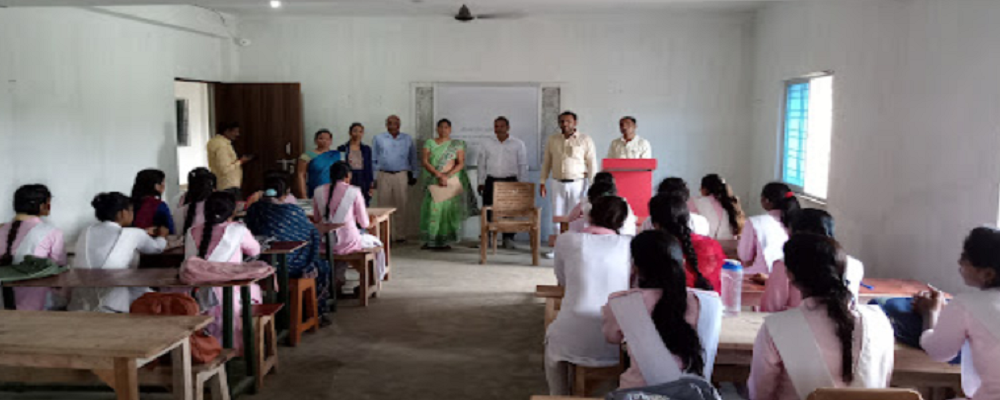 LALTI MAHILA MAHAVIDYALAY,BANGAON AZAMGARH	